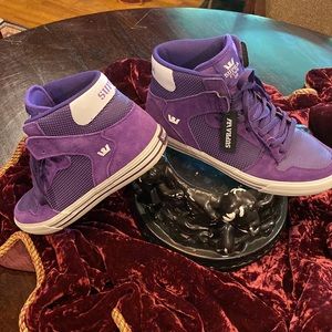 Supra Shoes Vaider in Purple Suade. Great Condition